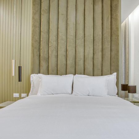 Le Suite Del Corso The Smart Boutique Aparthotel By Ospitami Milan Bagian luar foto