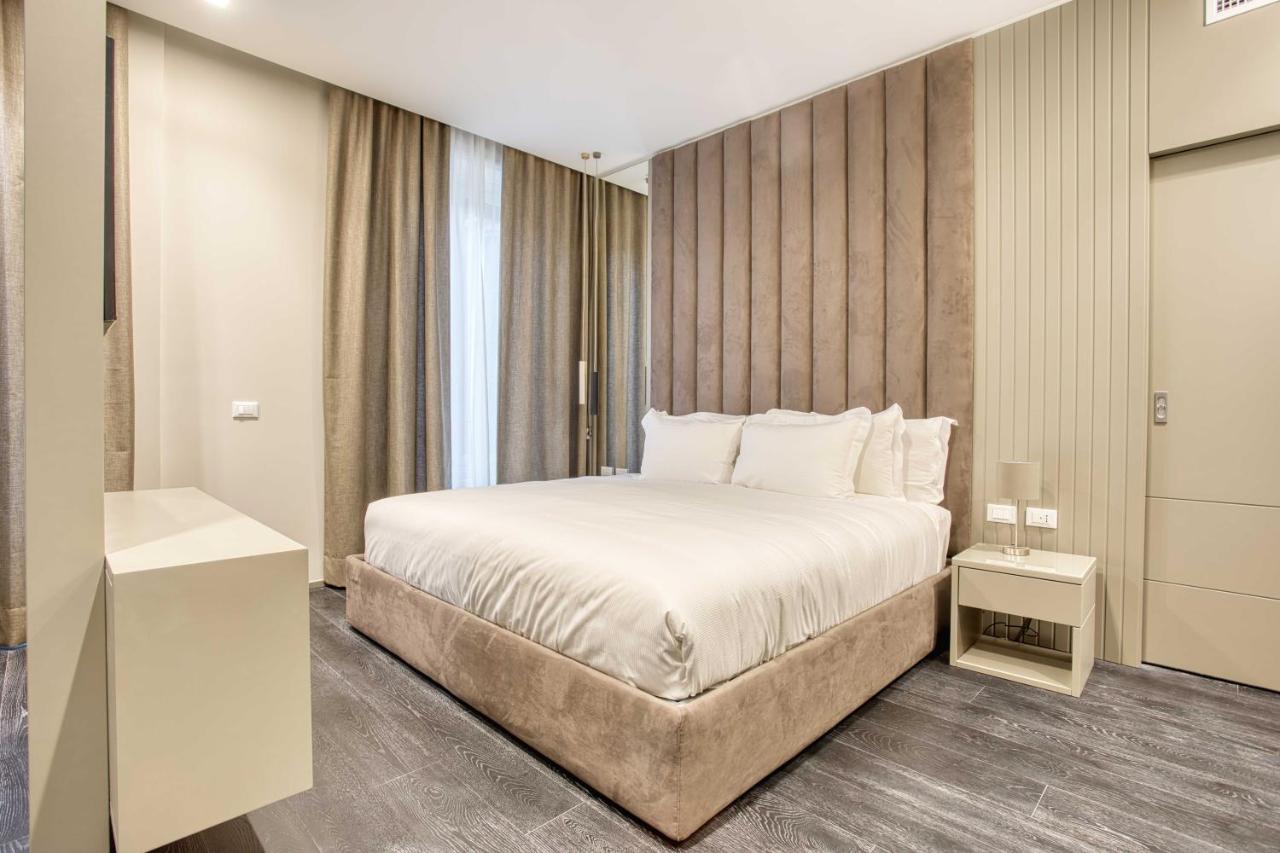 Le Suite Del Corso The Smart Boutique Aparthotel By Ospitami Milan Bagian luar foto