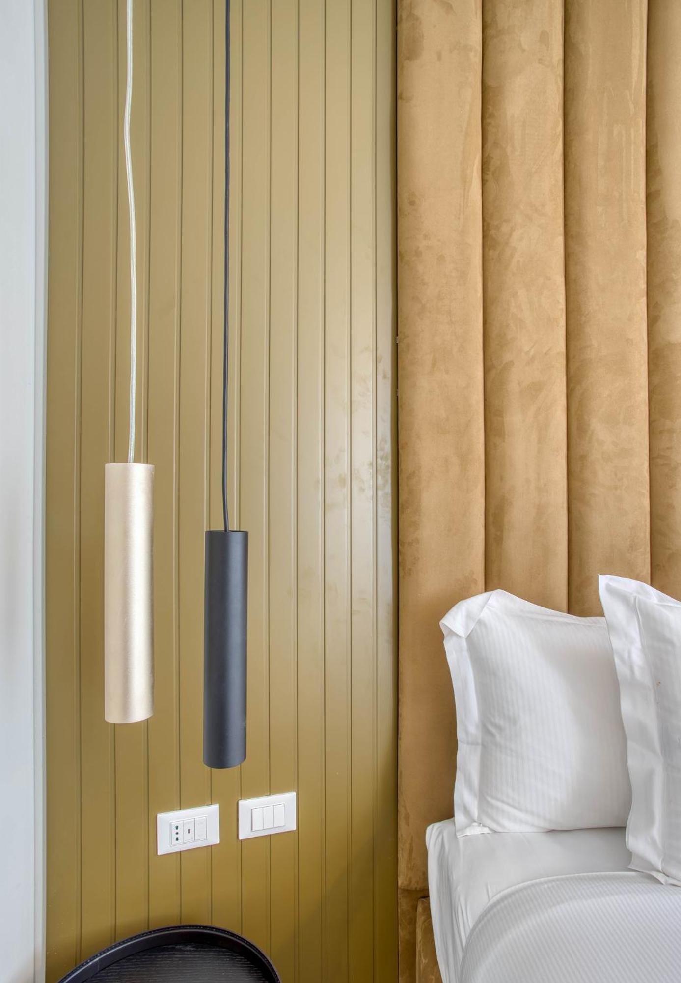 Le Suite Del Corso The Smart Boutique Aparthotel By Ospitami Milan Bagian luar foto