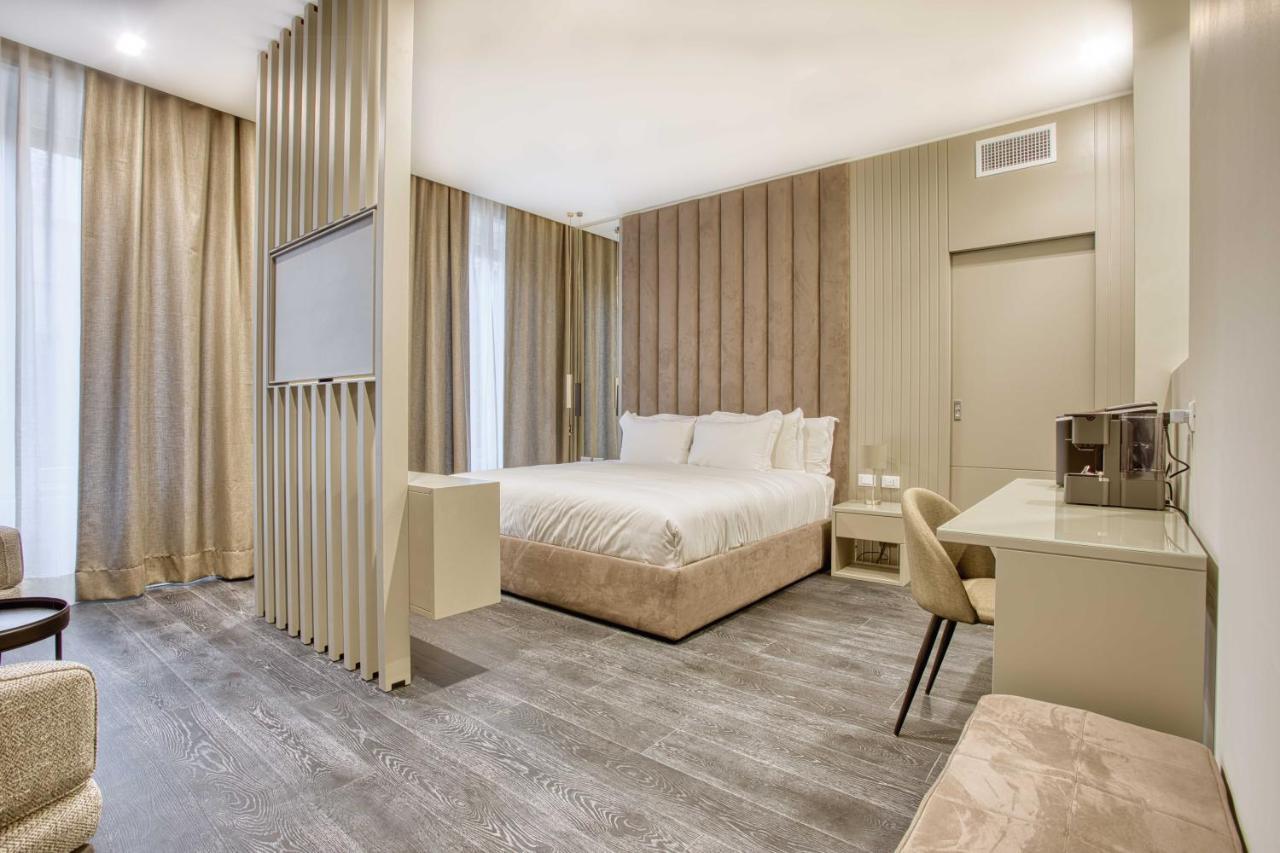 Le Suite Del Corso The Smart Boutique Aparthotel By Ospitami Milan Bagian luar foto