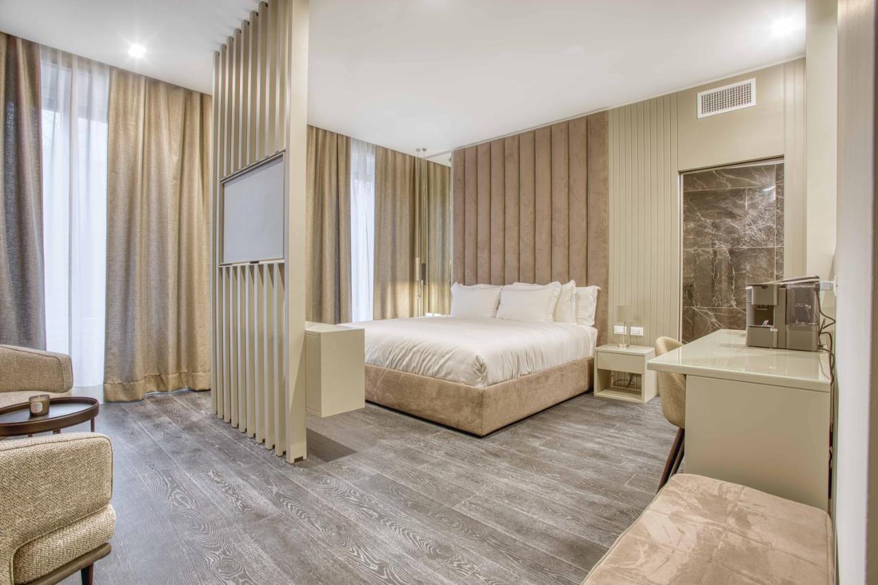 Le Suite Del Corso The Smart Boutique Aparthotel By Ospitami Milan Bagian luar foto