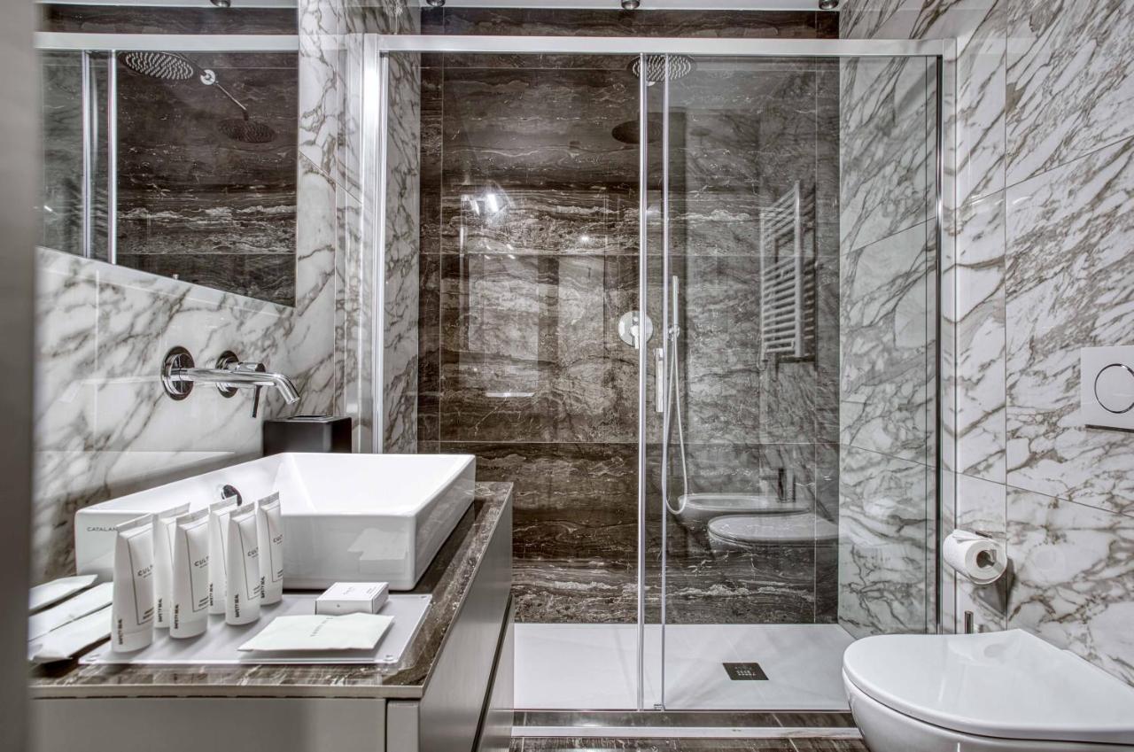 Le Suite Del Corso The Smart Boutique Aparthotel By Ospitami Milan Bagian luar foto
