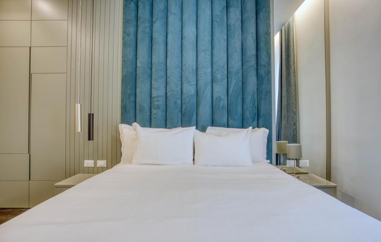 Le Suite Del Corso The Smart Boutique Aparthotel By Ospitami Milan Bagian luar foto