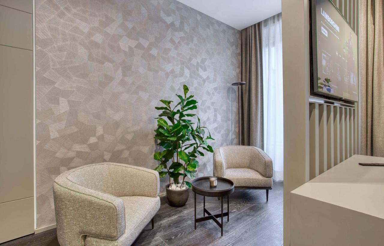 Le Suite Del Corso The Smart Boutique Aparthotel By Ospitami Milan Bagian luar foto