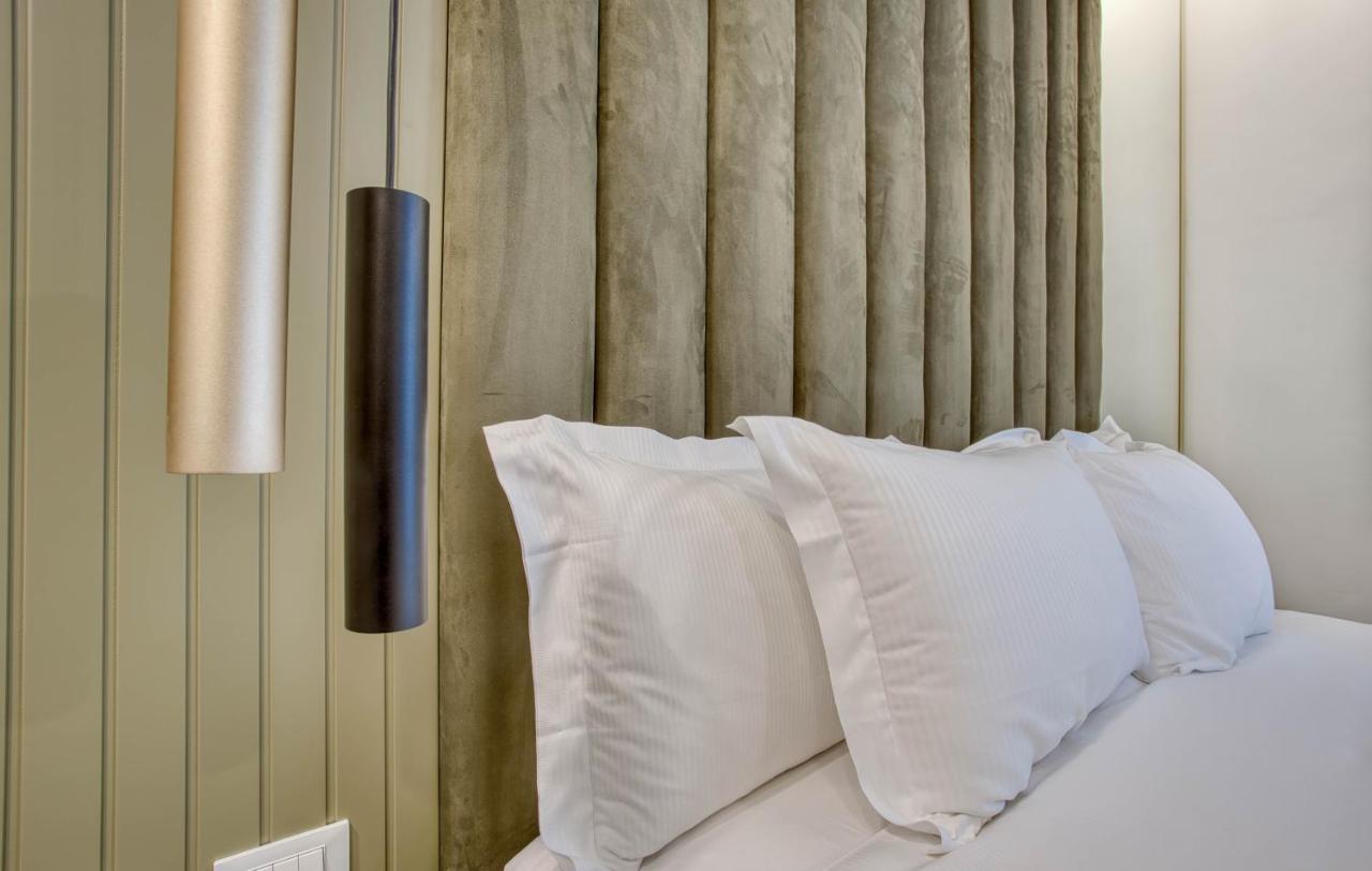Le Suite Del Corso The Smart Boutique Aparthotel By Ospitami Milan Bagian luar foto