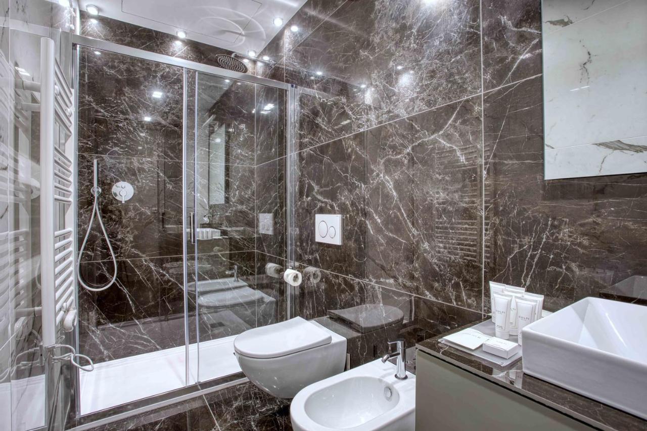 Le Suite Del Corso The Smart Boutique Aparthotel By Ospitami Milan Bagian luar foto